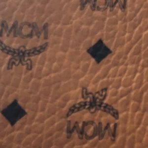 Meet your Posher, Joshua